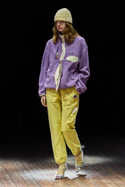 Look 5